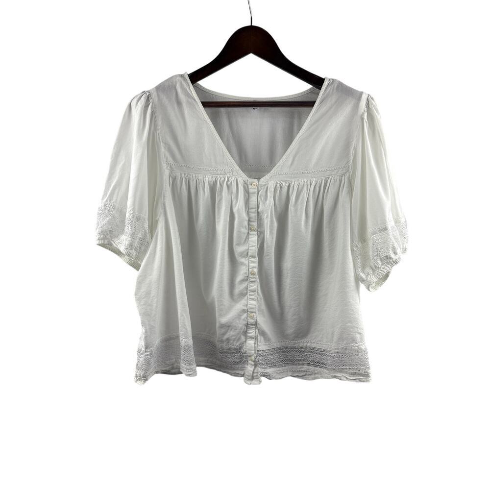 Women’s Old Navy XXL White Short Sleeve Button Up Blouse
